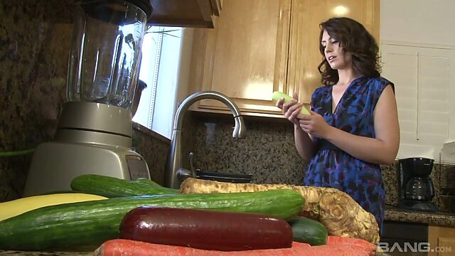 Sex-hungry hottie Sarah Shevon enjoys having cucumber DP sex in the kitchen