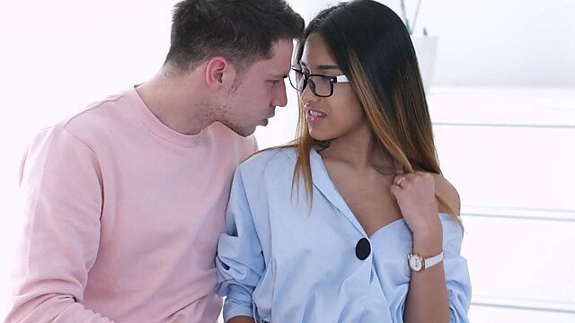 Libidinous babe in glasses Roxy Lips is fucked in her tight anal hole