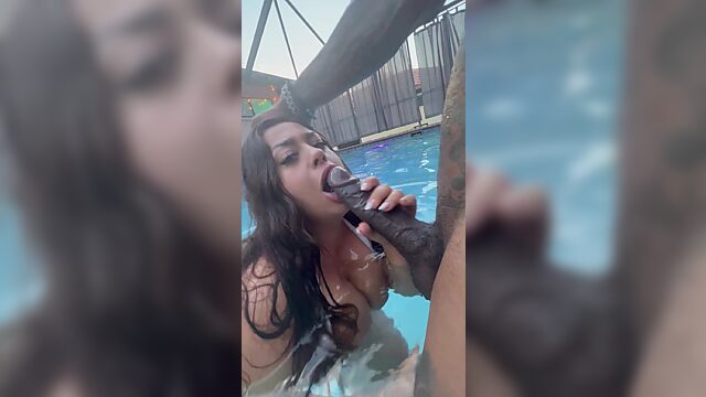 Chubby latina girl with nice tits sucks my big black cock the outdoor swimming pool