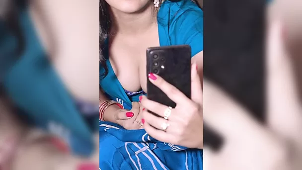 Curvy Desi brunette enjoys passionate POV homemade sex