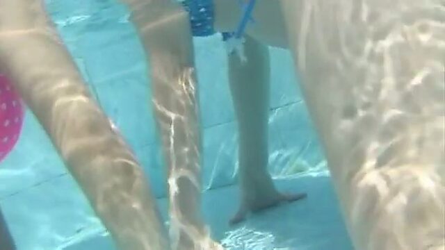 Playful BBW babe Hitomi Tanaka has fun in swimming pool